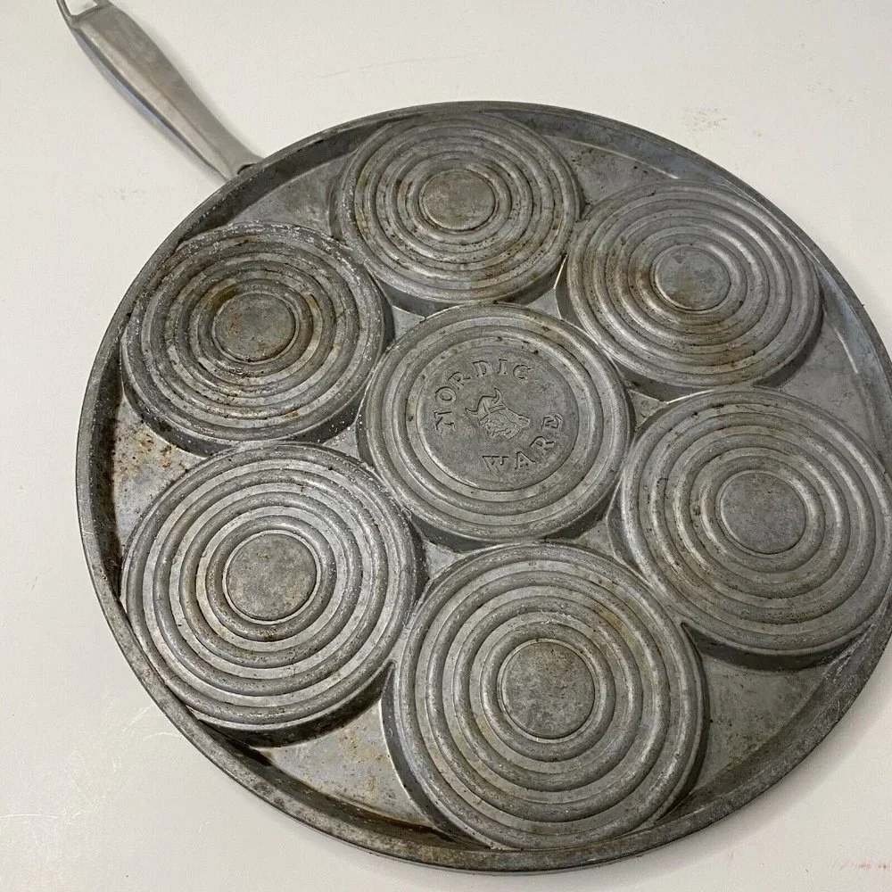 Nordic Ware silver dollar pancake‎ waffle pan griddle nonstick ovenproof 10